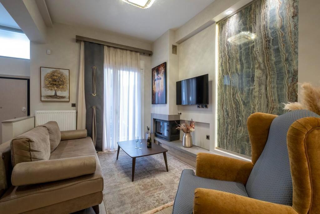 Maison De Luxx A10, Cozy Apartment With Garden In Лариса Экстерьер фото